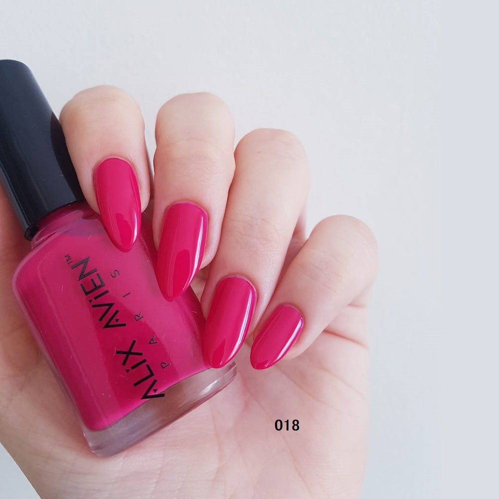 ALIX AVIEN PARIS NAIL PAINT