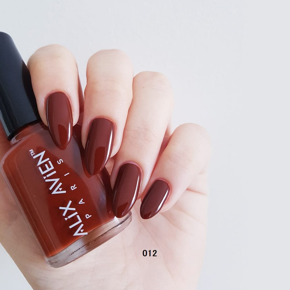 ALIX AVIEN PARIS NAIL PAINT