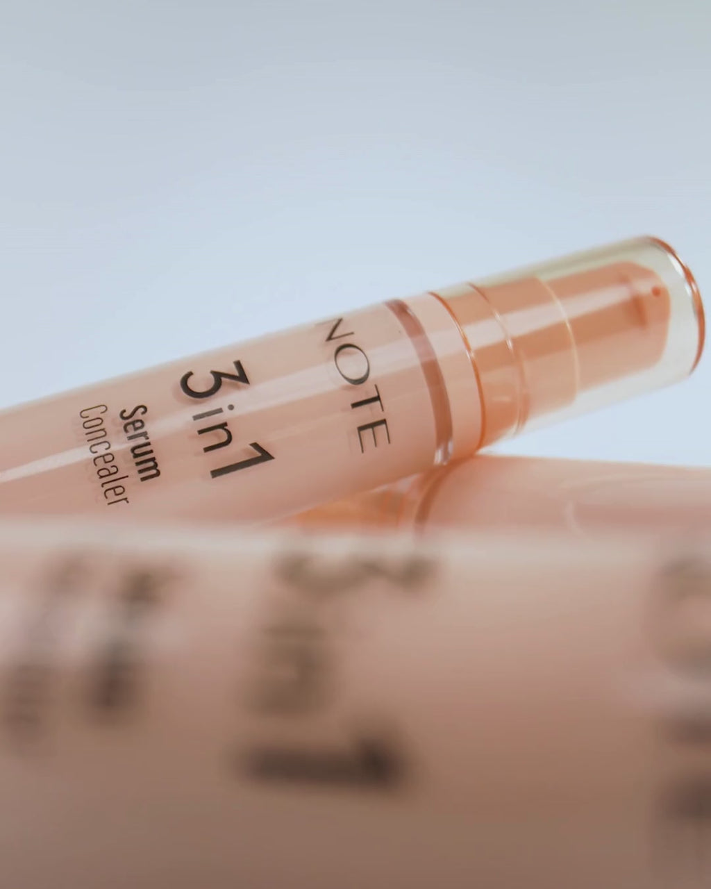 Note 3 in 1 serum concealer